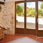 Cozy In Marcillac-saint-quenti With Kitchen 펜션