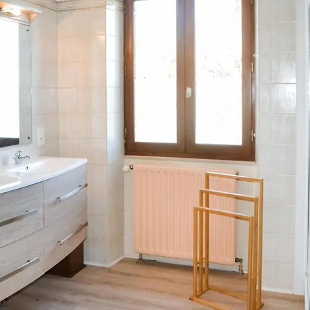 Cozy In Marcillac-saint-quenti Prázdninový dům *