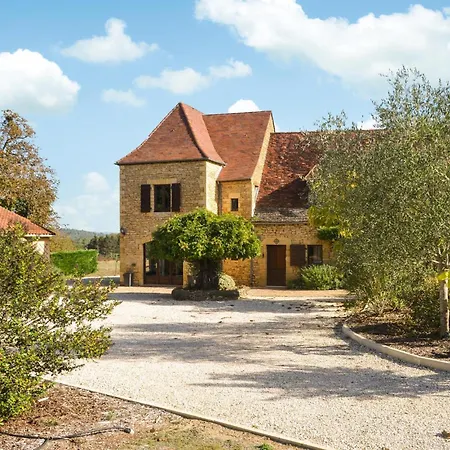 Holiday home Cozy In Marcillac-saint-quenti With Kitchen *