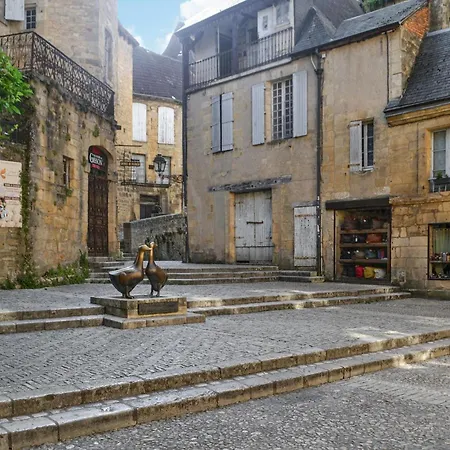 Cozy In Marcillac-saint-quenti With Kitchen * Marcillac-Saint-Quentin