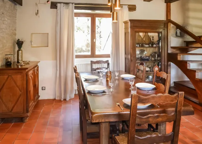 Cozy In Marcillac-saint-quenti With Kitchen Nyaraló Marcillac-Saint-Quentin